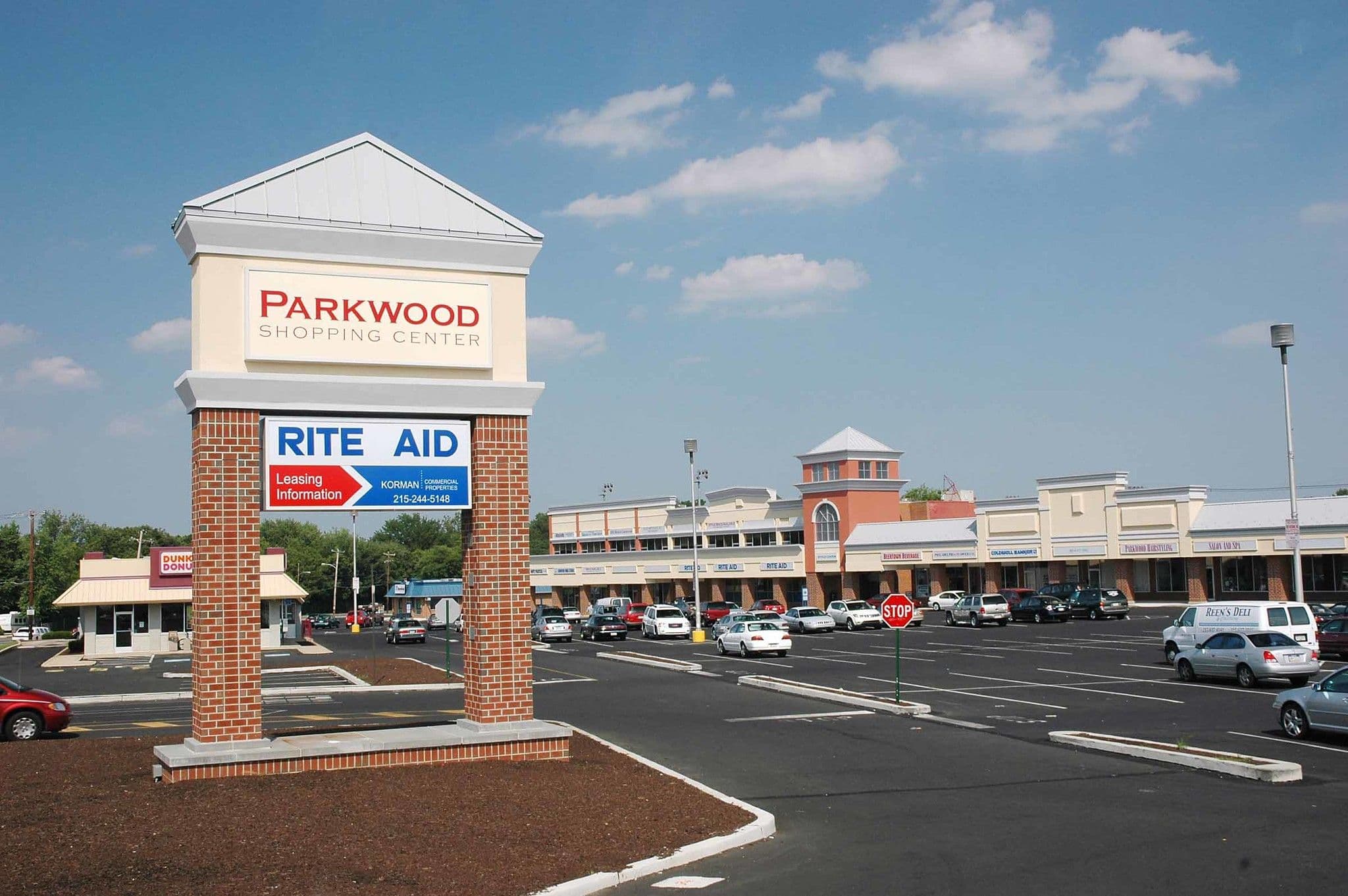 Parkwood Shopping Center