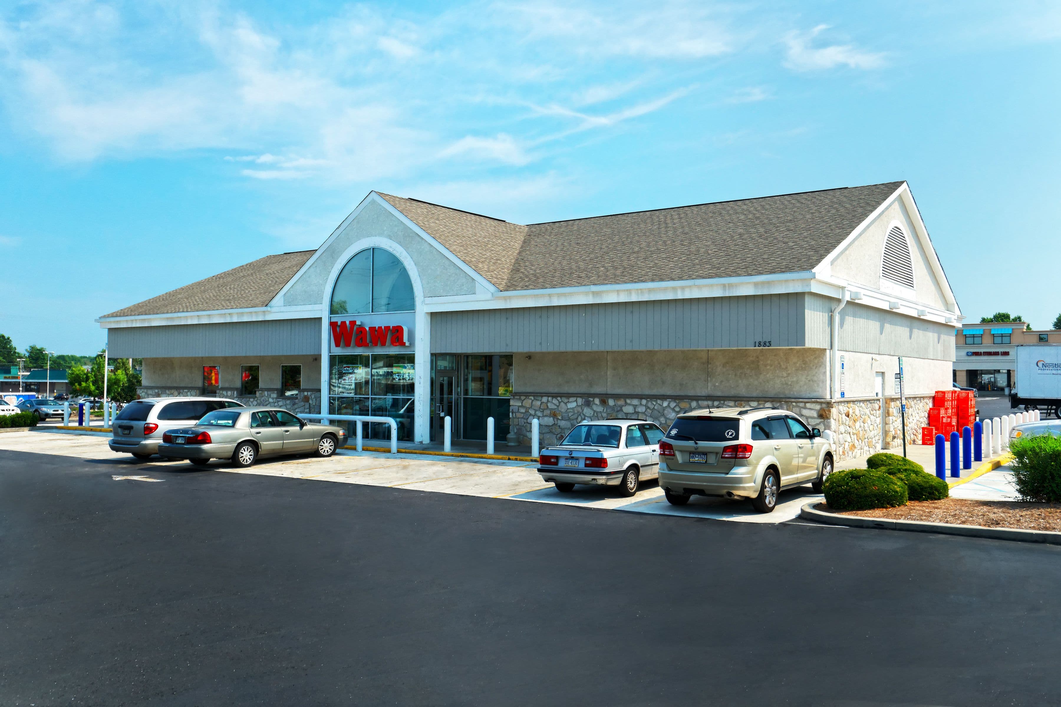 Brookwood Shopping Center - Image 4
