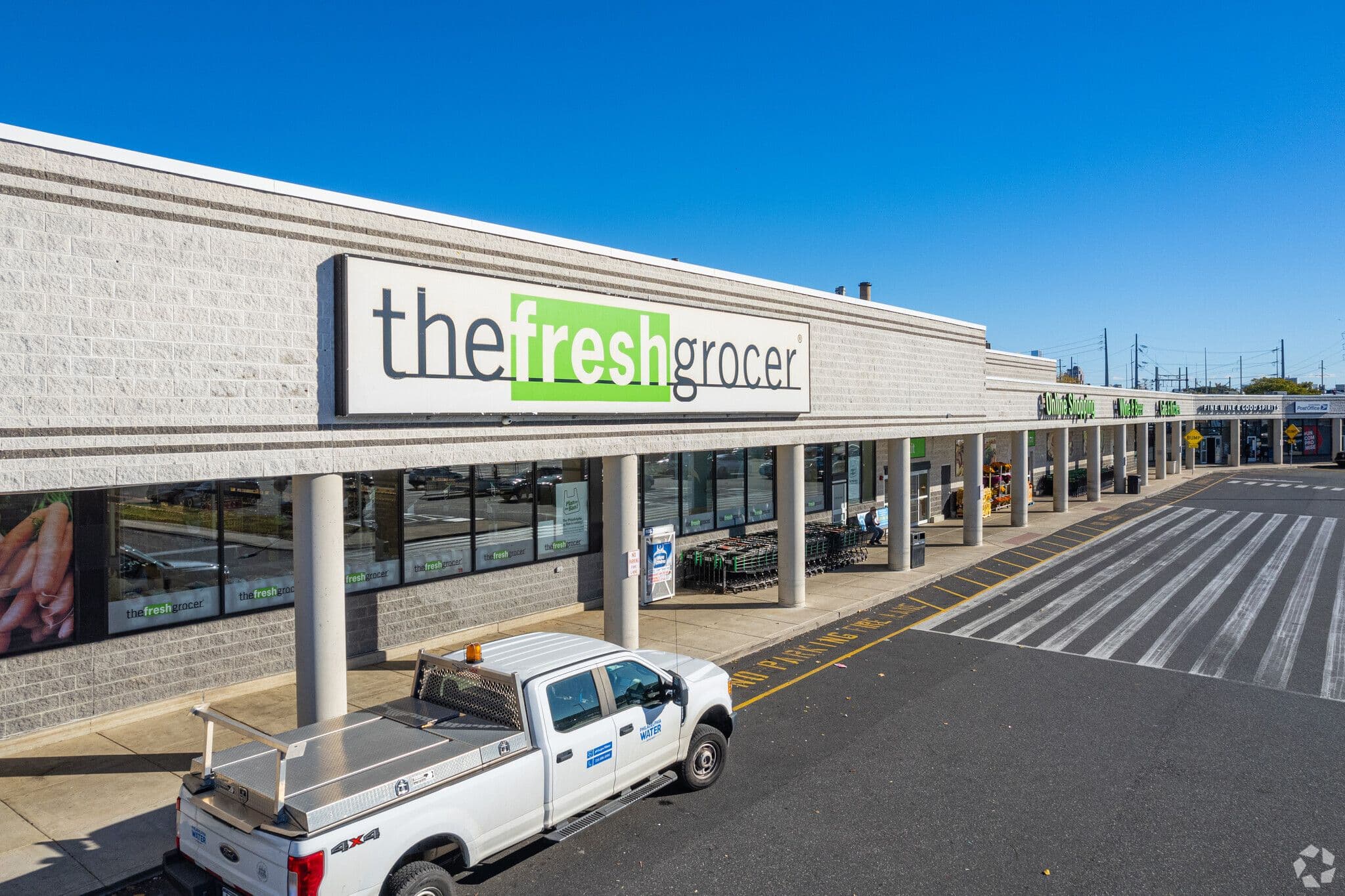 Gray’s Ferry Shopping Center - Image 2