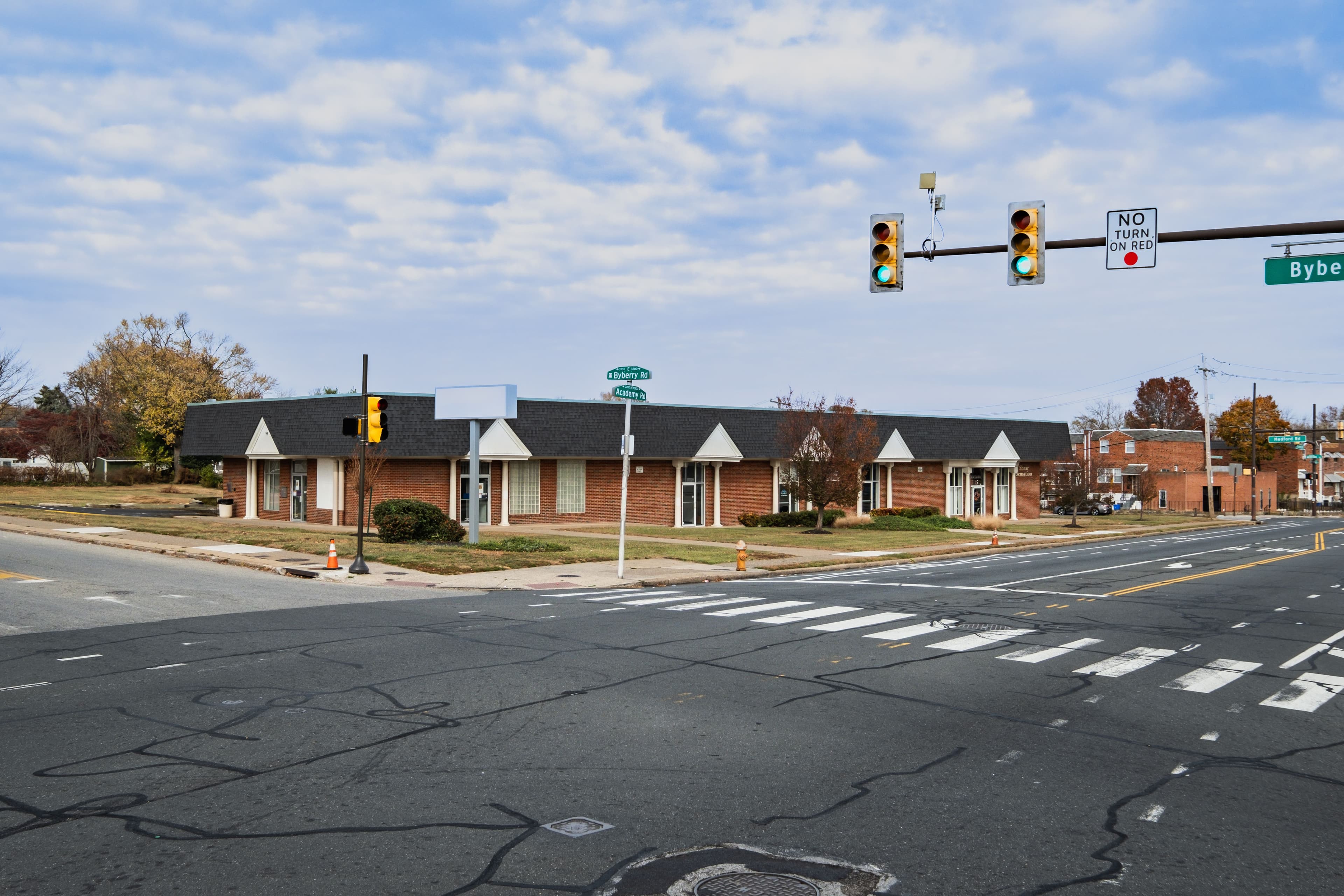 Parkwood Commons - Image 4