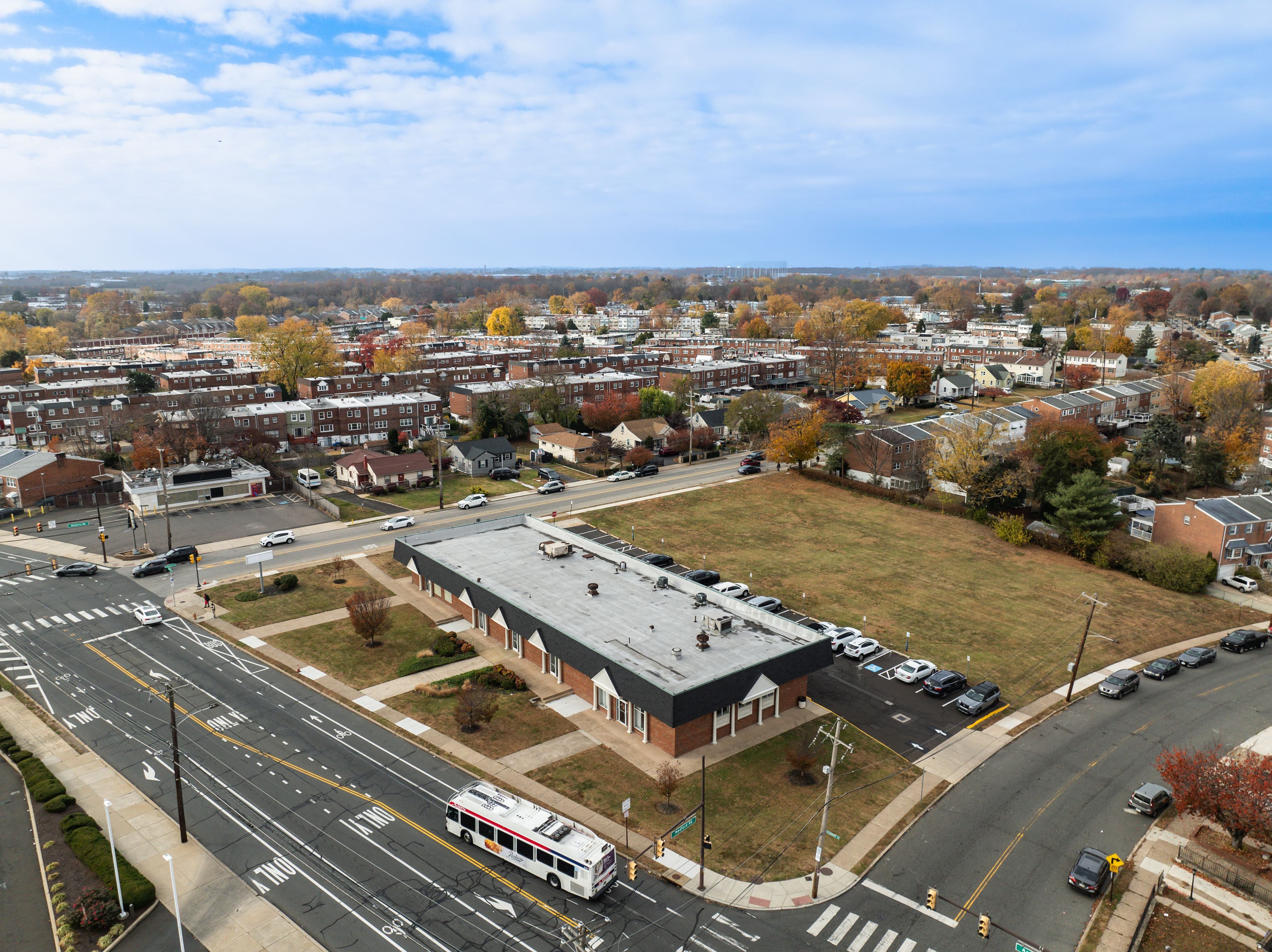 Parkwood Commons - Image 6